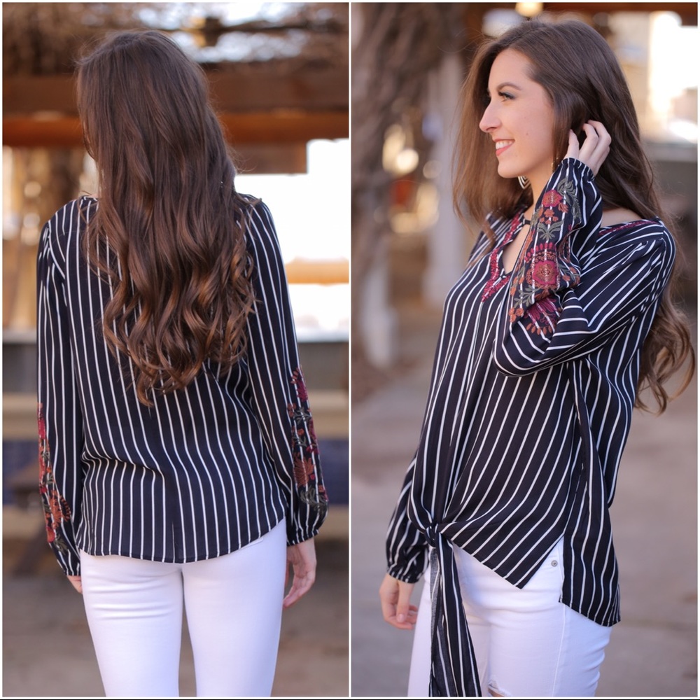 ✨LAST ONE✨Navy striped embroidered tie front top - Picture 5 of 5